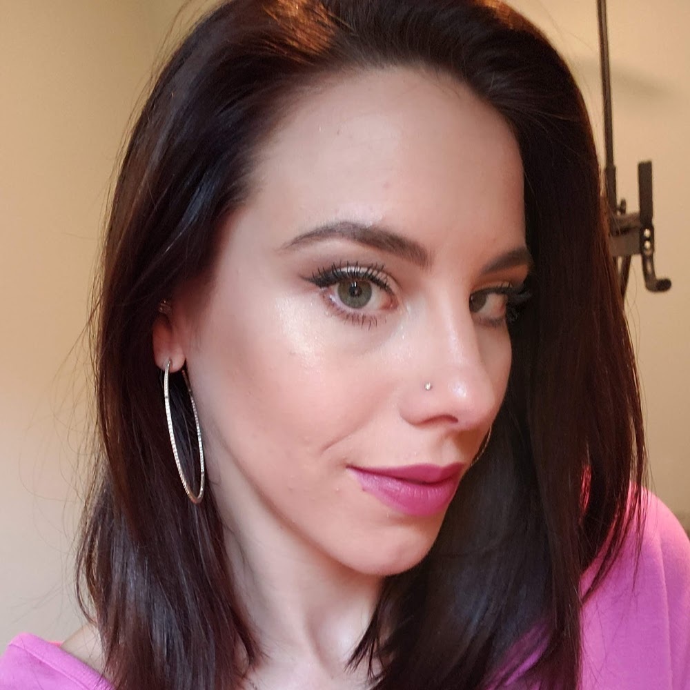Meet your Posher, Victoria